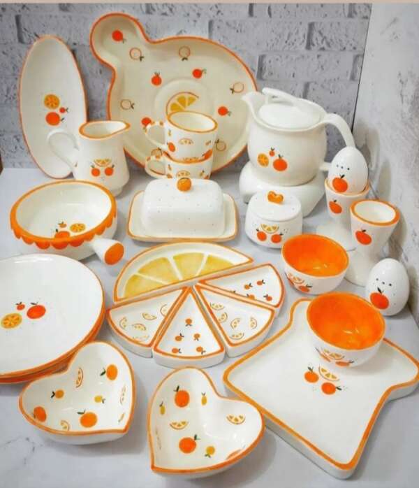 ชุดจานชามใบไม้ - ชุดจานชามเซรามิกรูปใบไม้สีขาว